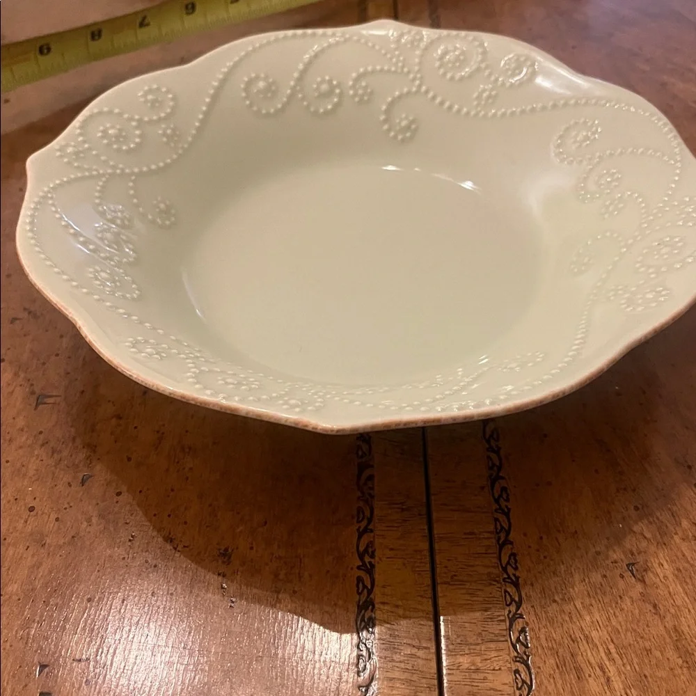 Set of 4 Lenox French Perle Pistachio Pasta Bowl